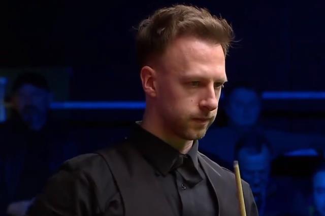 刻苦训练背 刻苦训练背