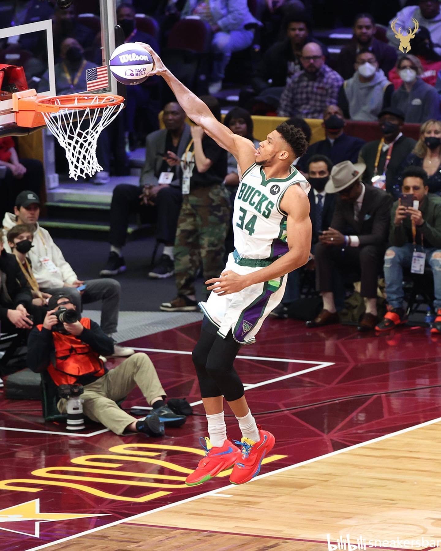 球赛事中 球赛事中