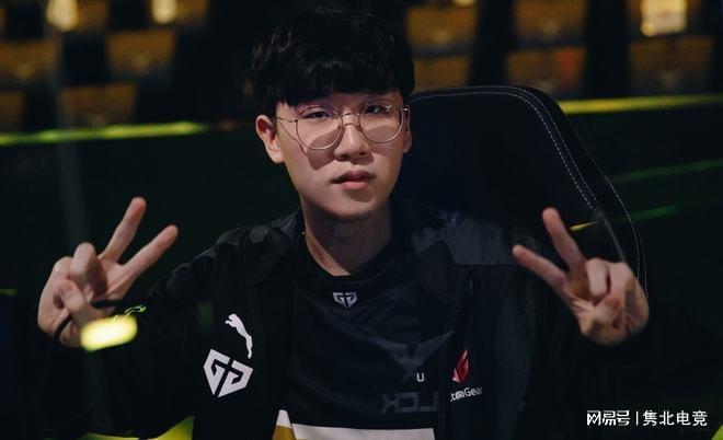 塞纳河的利 塞纳河的利